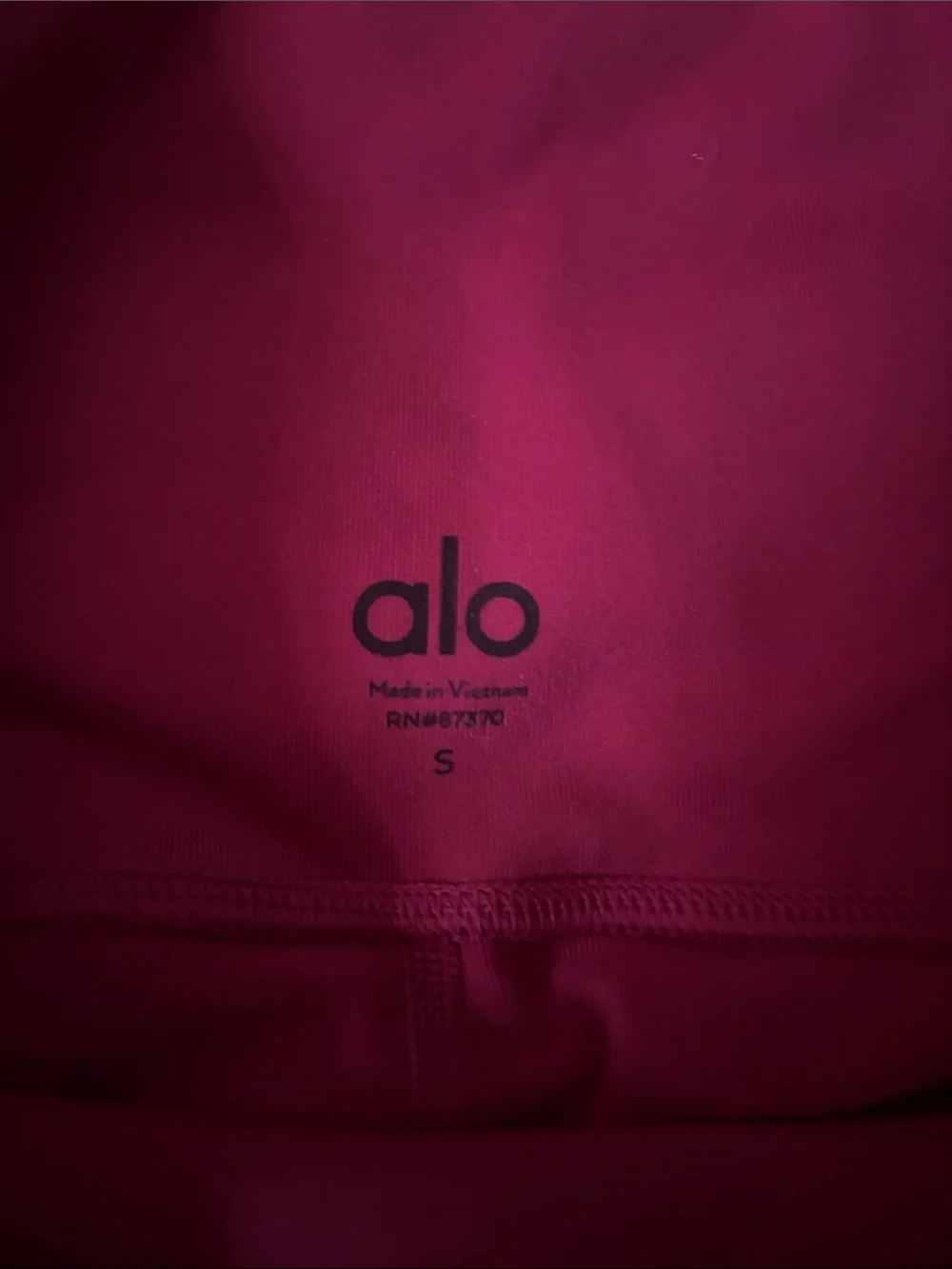 ALO Yoga High-Rise Performance Bike Shorts - Raspberry Red size small